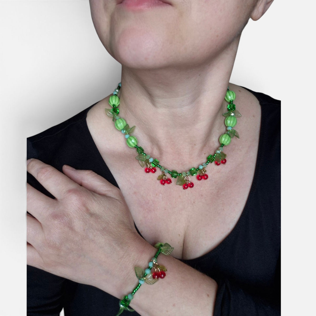 Collar Guindas