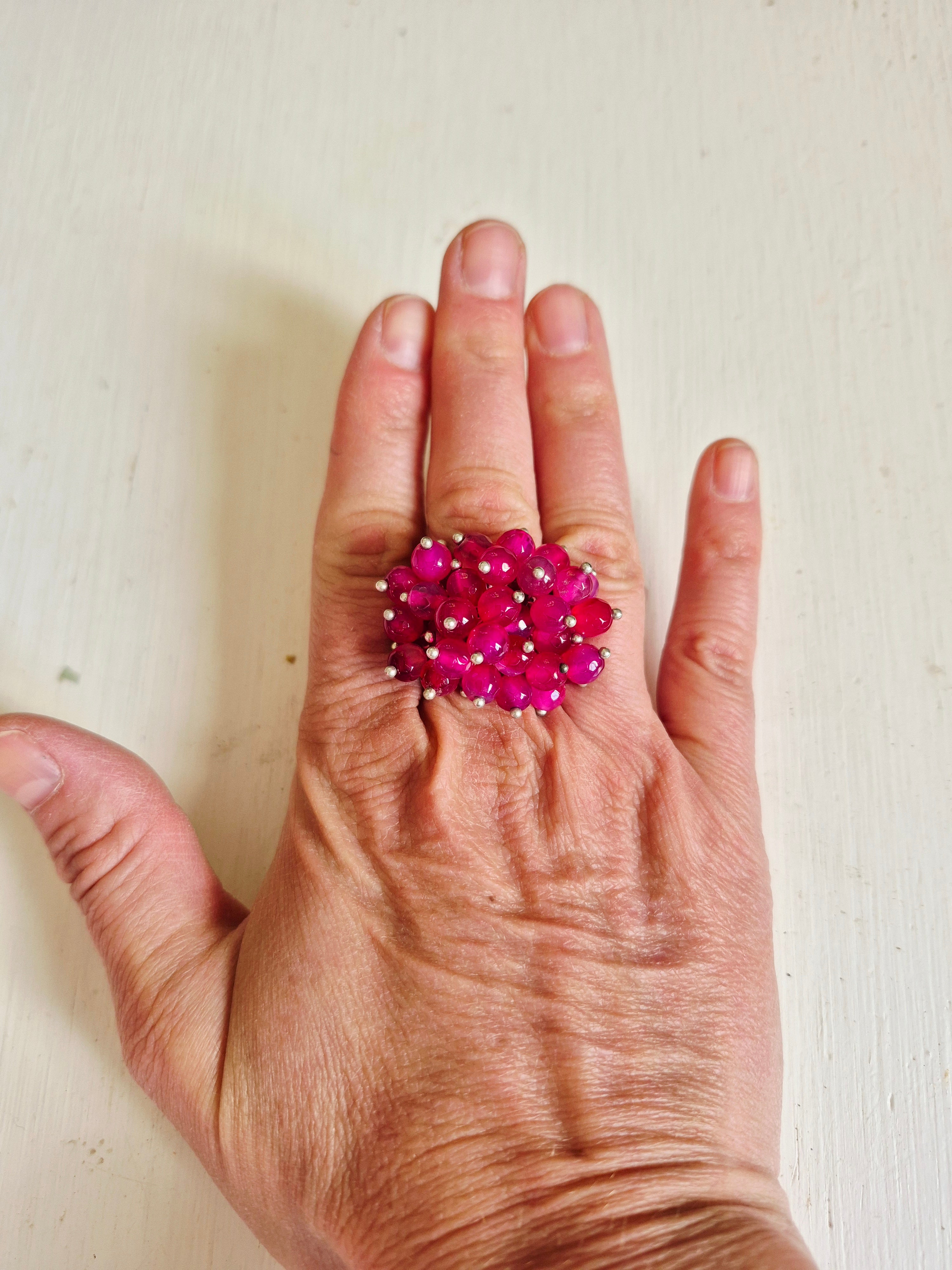 Anillo Ajustable de Ágatas Fucsia