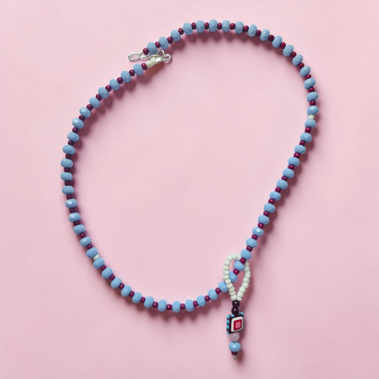collar cristales celeste