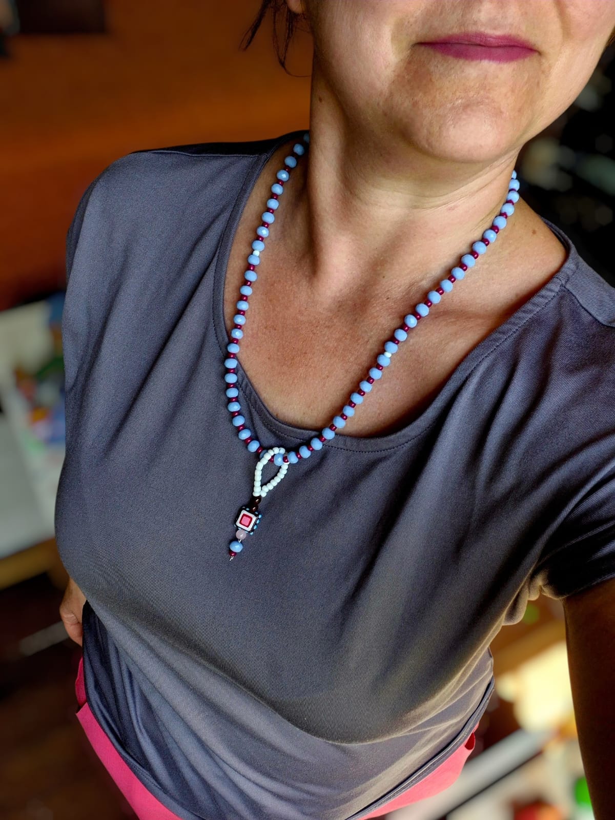 collar cristales celeste