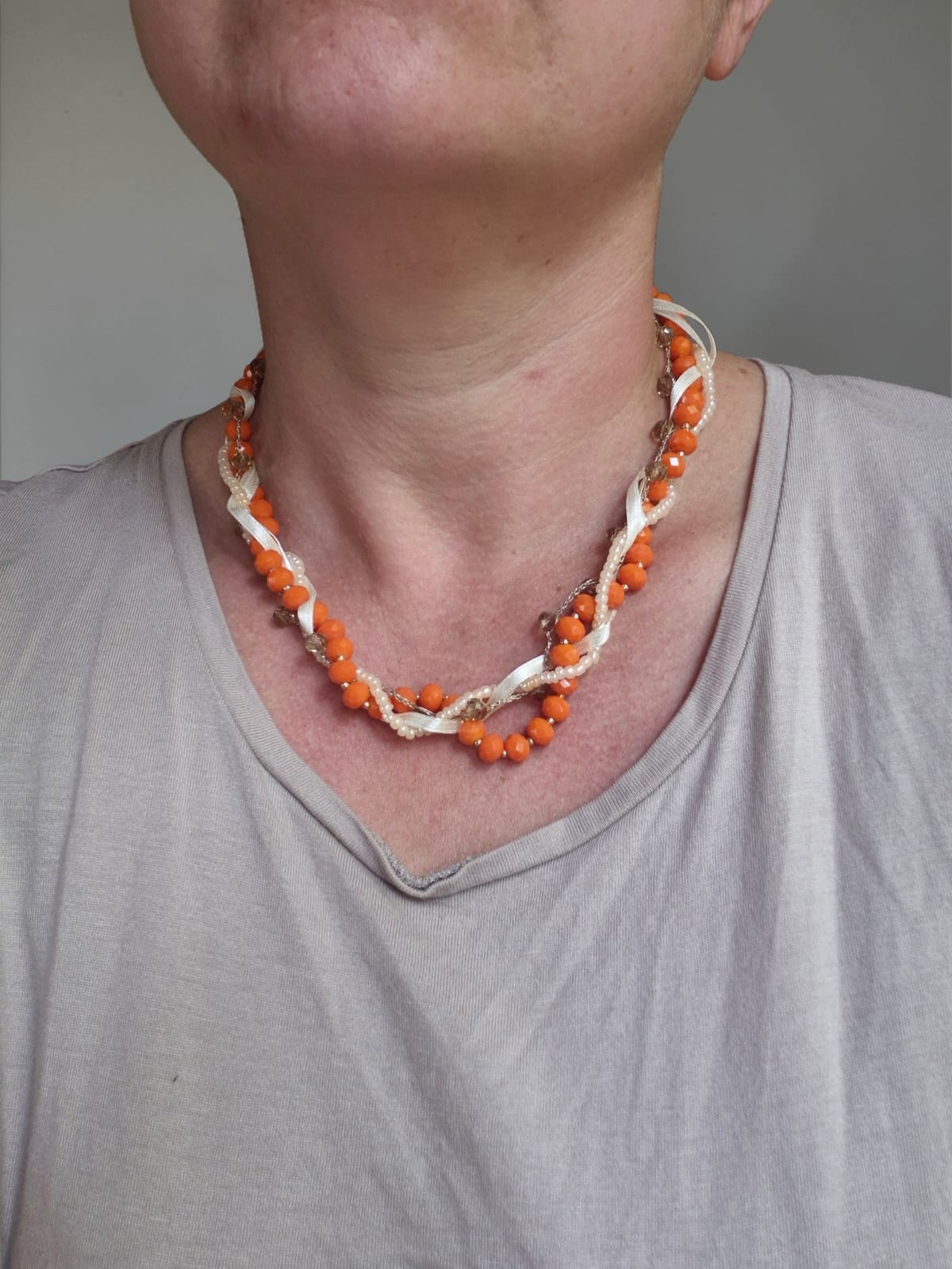Collar Naranjo Artesanal