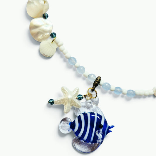Collar marea azul