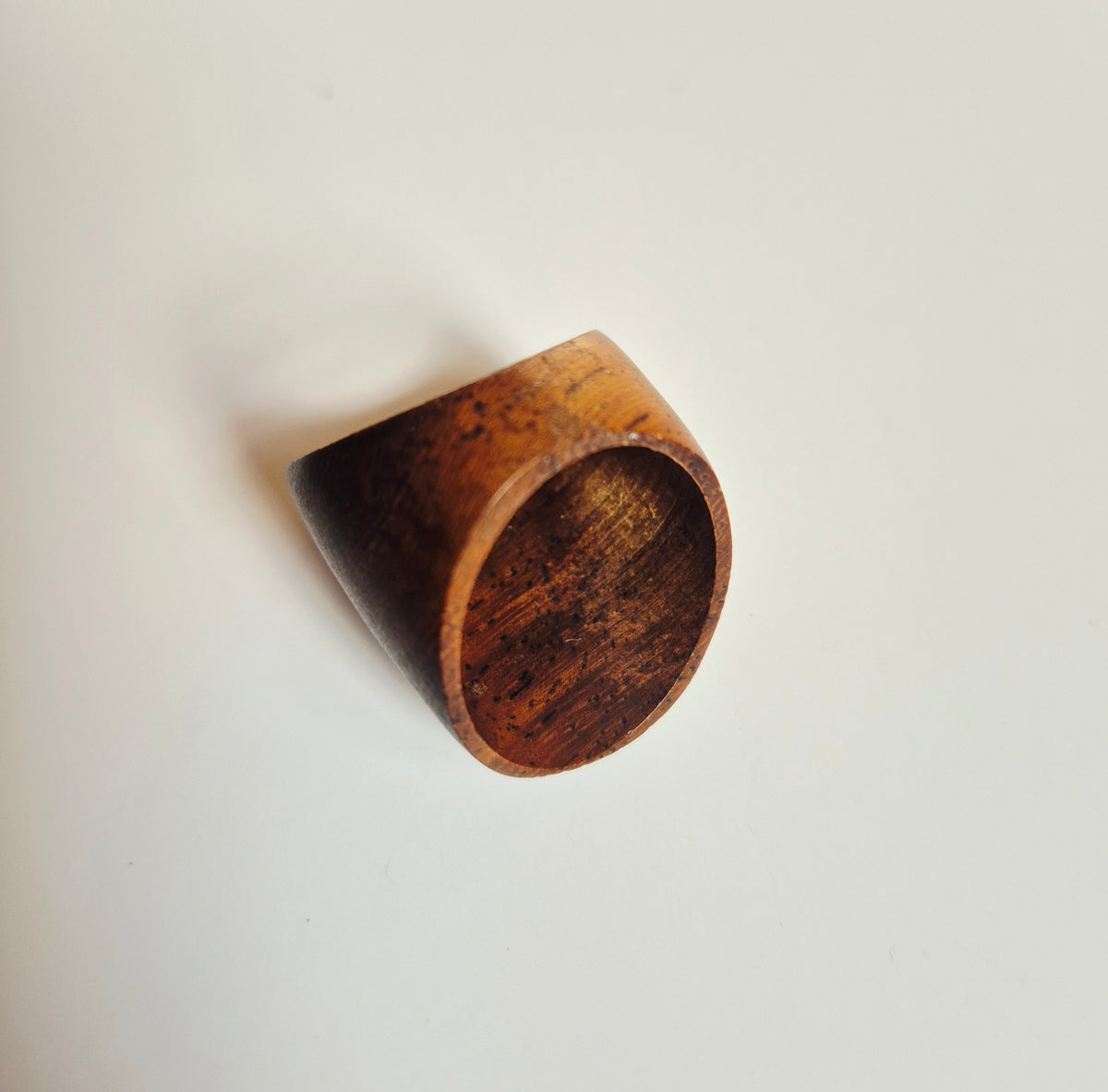 Anillo de Madera Pintada