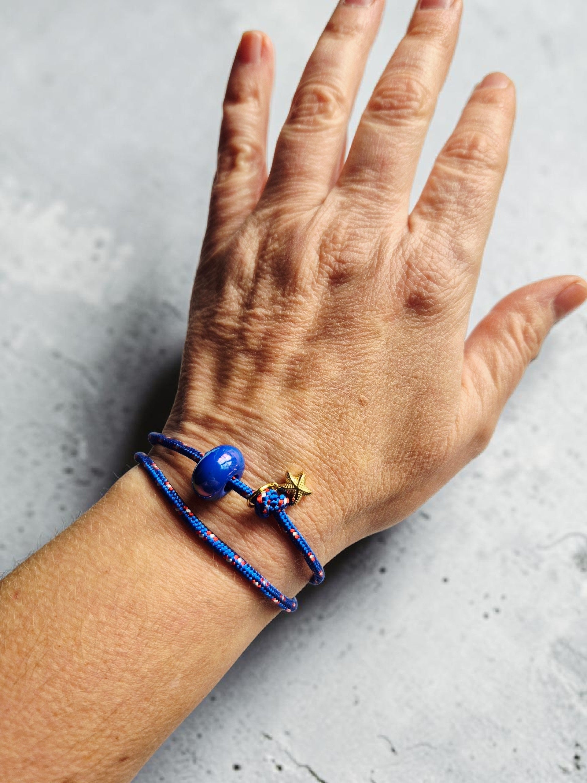 Pulsera cordel azul