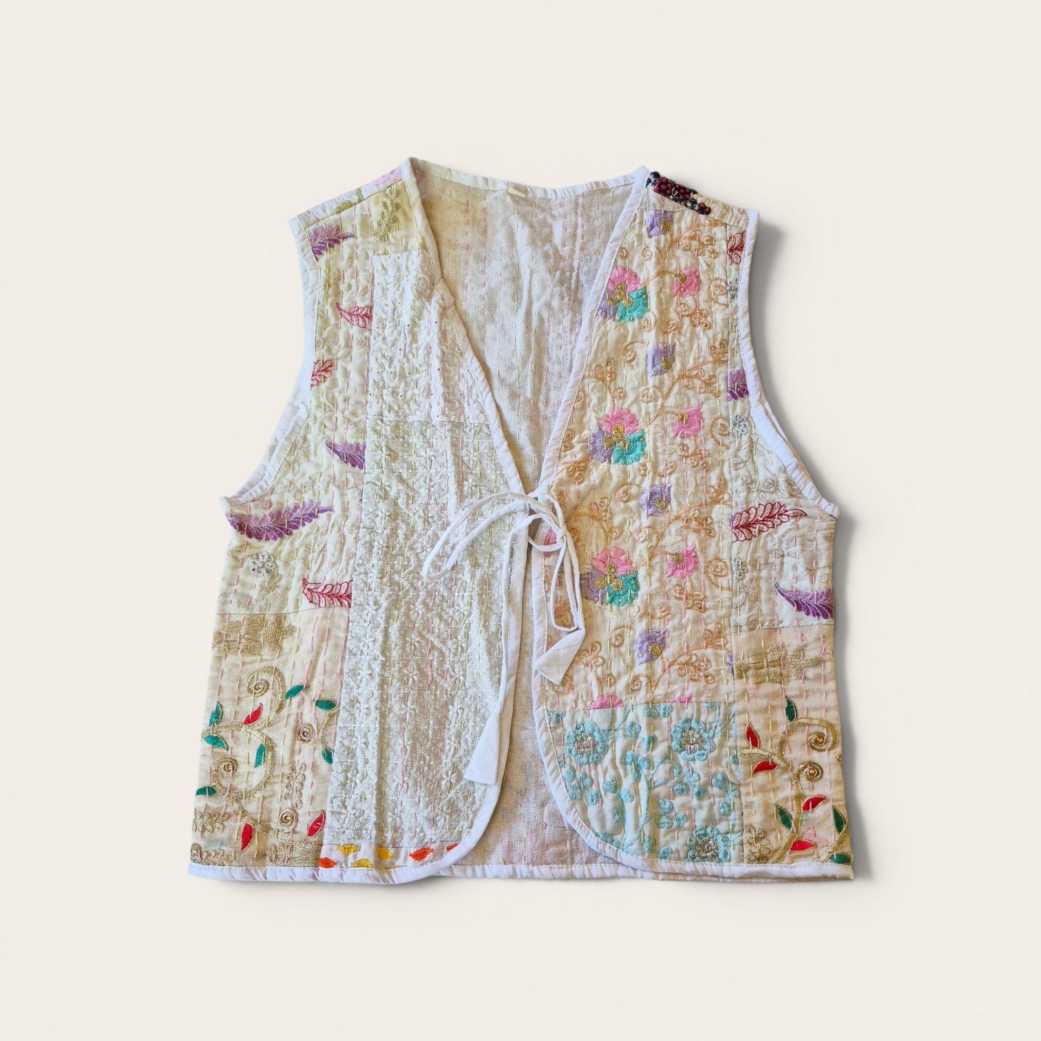Vest bordados