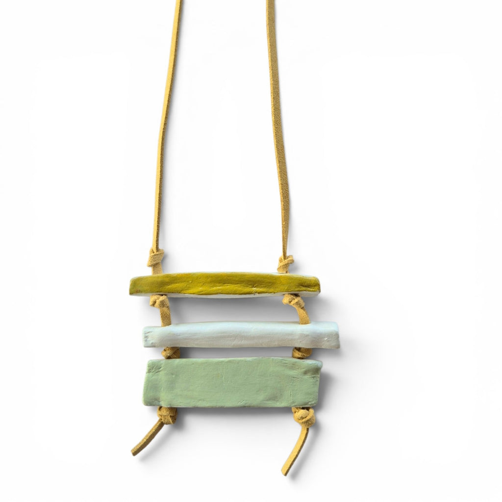 Collar bloques arcilla