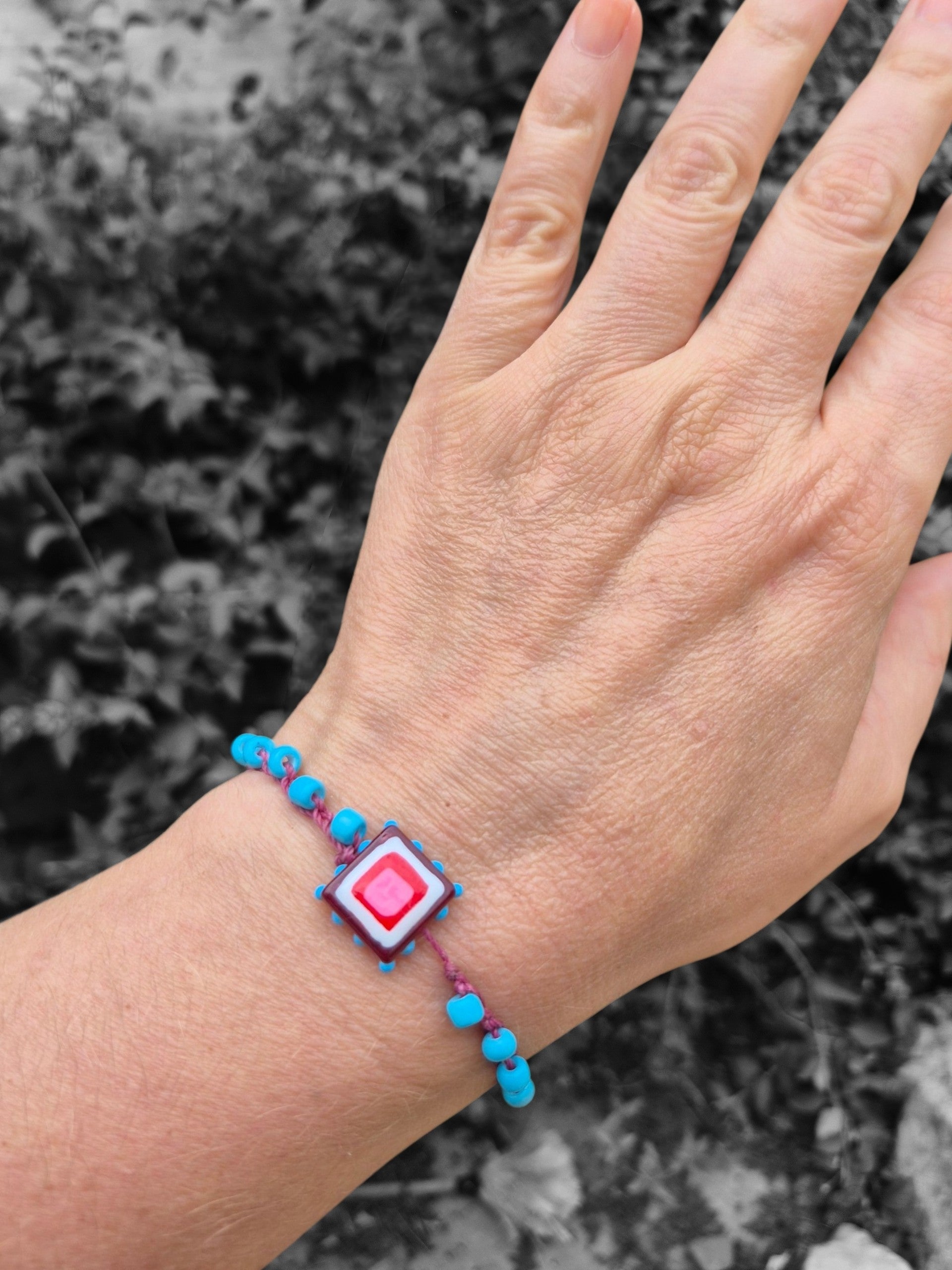 Pulsera cuadrada