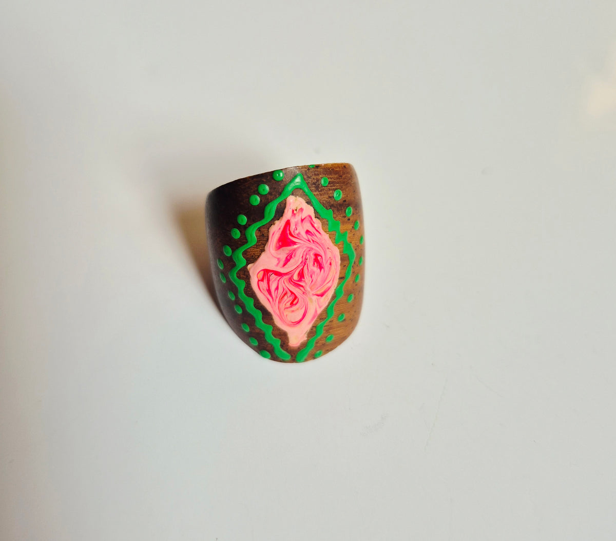 Anillo de Madera Pintada